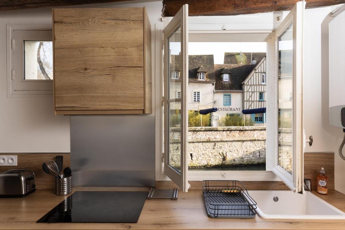 - Le Pont Bouju - Vue Sur L'eure Apartment *